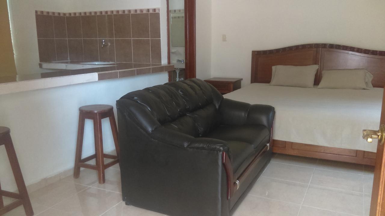Posada Amistad Merida Bagian luar foto